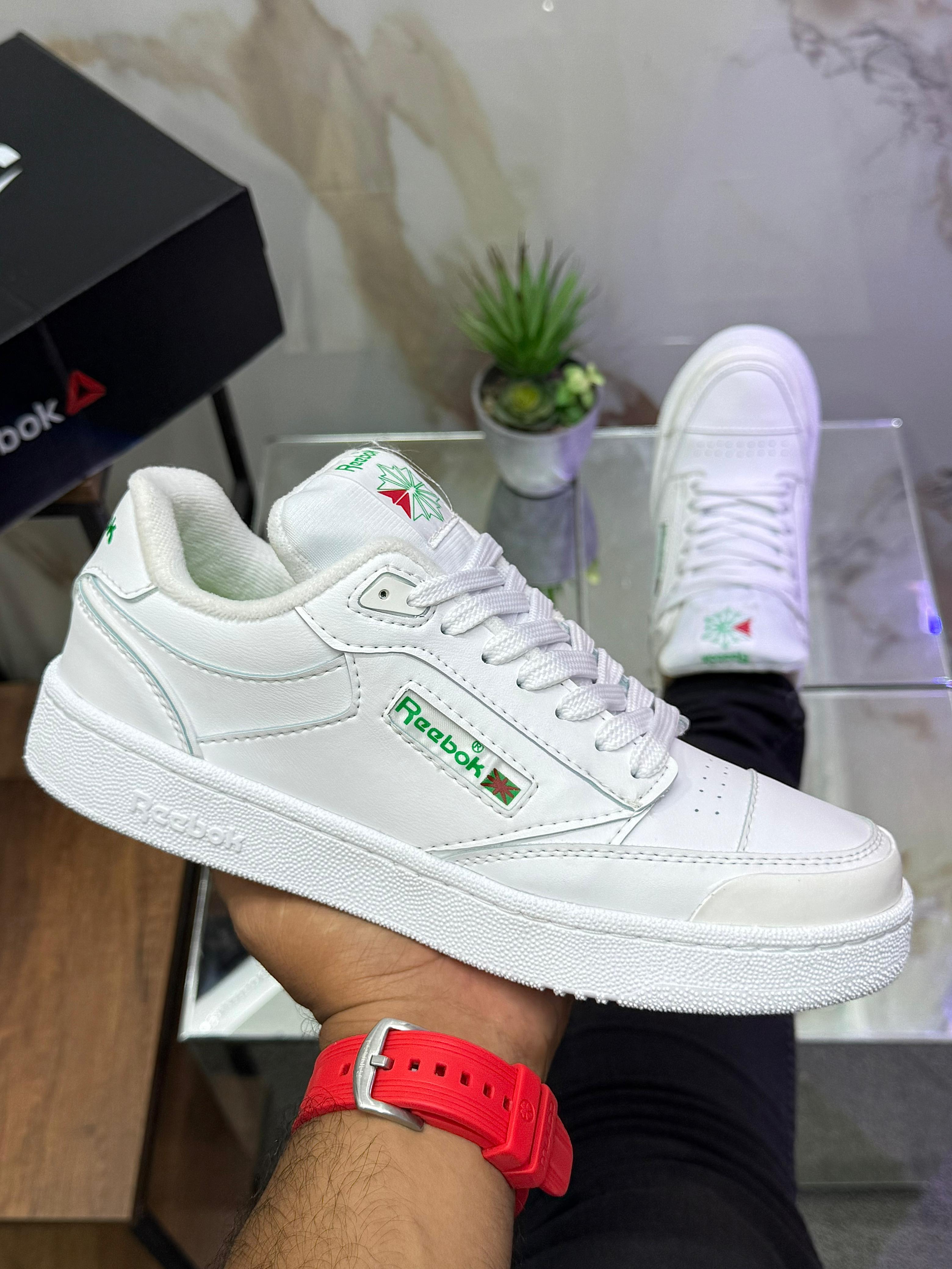 Reebok Club Unisex Dama y Caballero